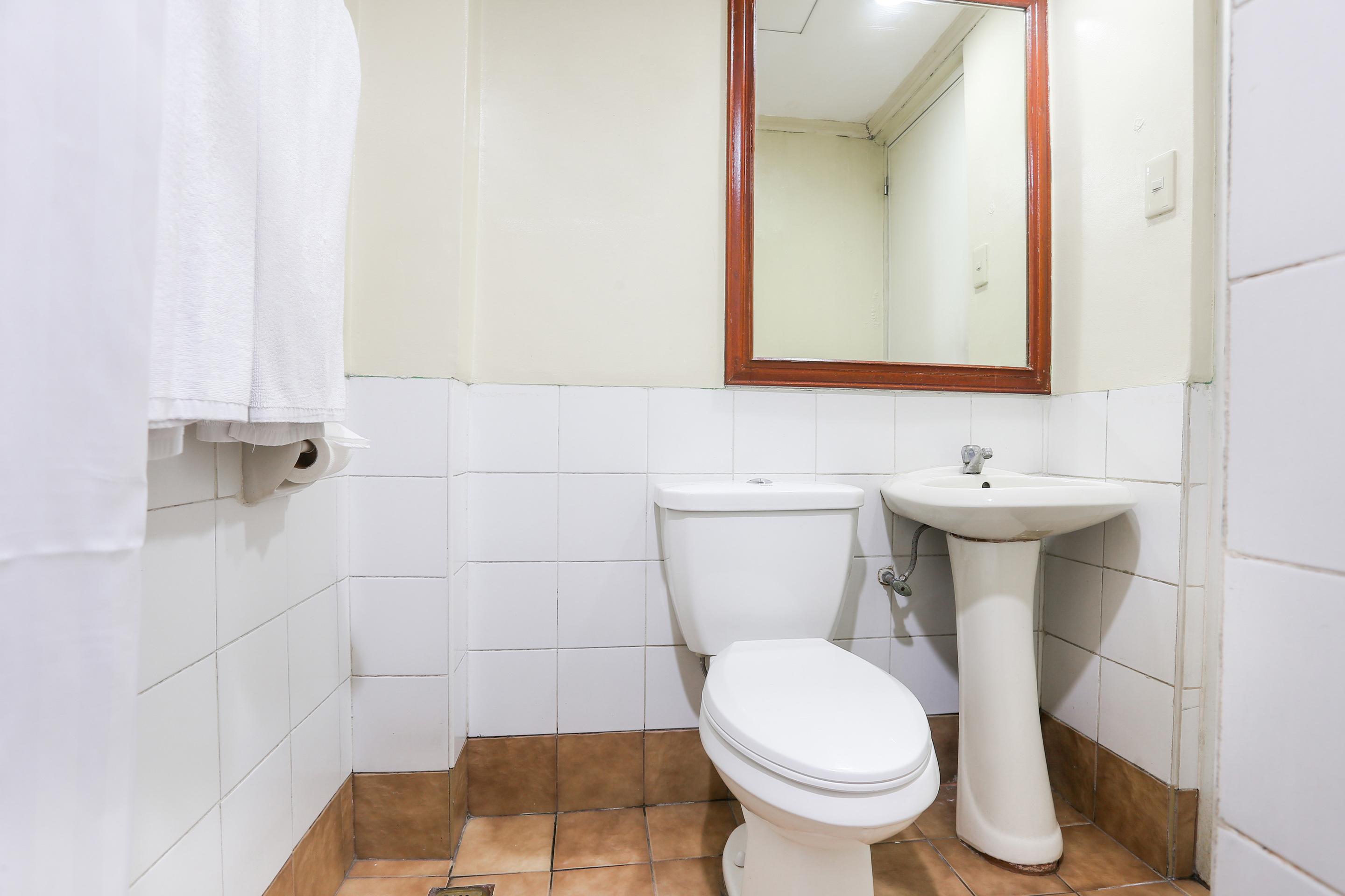 Royale Parc Inn & Suites Quezon City Εξωτερικό φωτογραφία